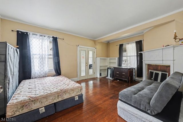 458 Fairview Ave, City Of Orange Twp., NJ 07050
