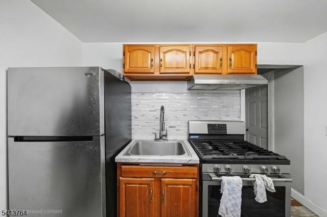 458 Fairview Ave, City Of Orange Twp., NJ 07050
