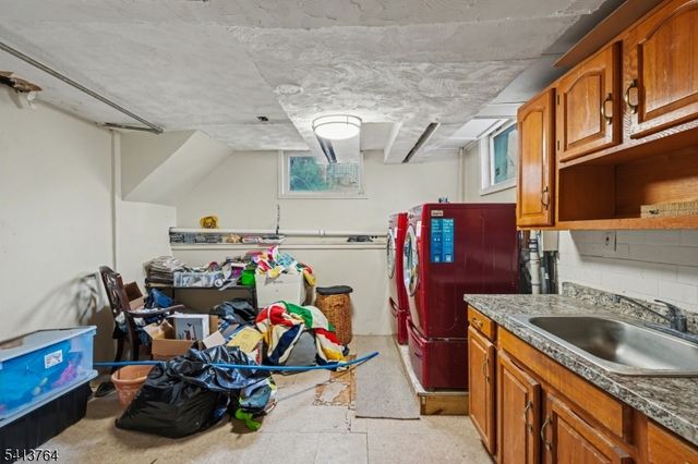 458 Fairview Ave, City Of Orange Twp., NJ 07050