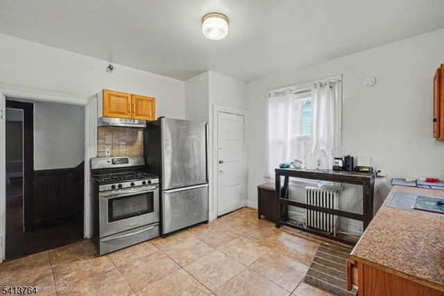 458 Fairview Ave, City Of Orange Twp., NJ 07050