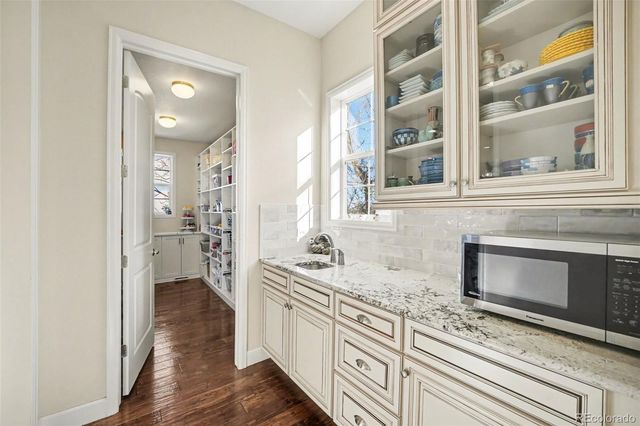 9462 Noble Way, Arvada, CO 80007