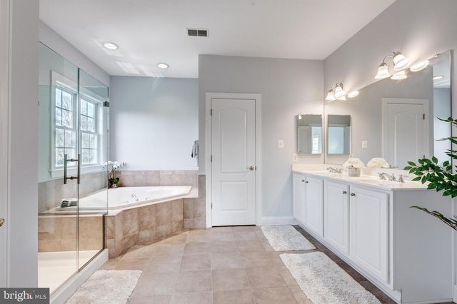 5623 WEATHERBY DR, Woodbine, MD 21797
