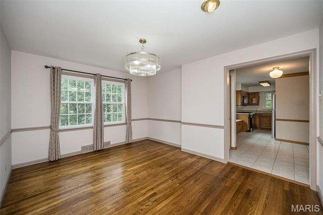 1471 Wilton Lane, Kirkwood, MO 63122