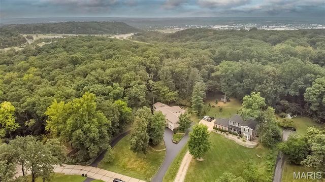 1471 Wilton Lane, Kirkwood, MO 63122