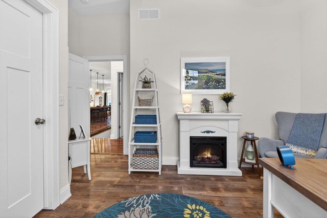 235 FARMSTEAD DRIVE, Slinger, WI 53086