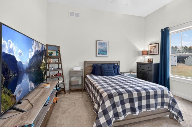 235 FARMSTEAD DRIVE, Slinger, WI 53086