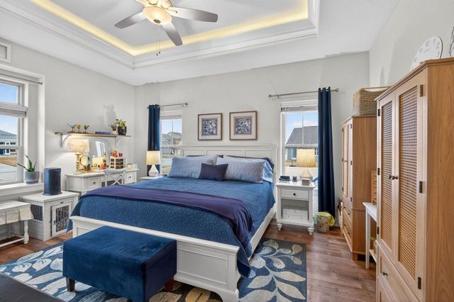 235 FARMSTEAD DRIVE, Slinger, WI 53086