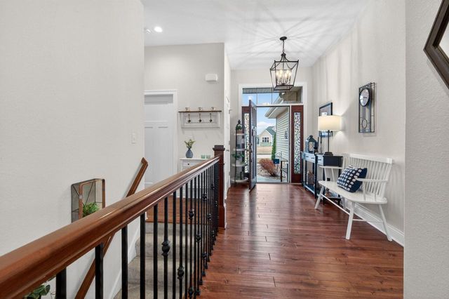 235 FARMSTEAD DRIVE, Slinger, WI 53086