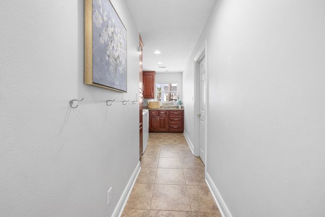 101 Starboard Lane, Shalimar, FL 32579