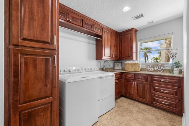 101 Starboard Lane, Shalimar, FL 32579