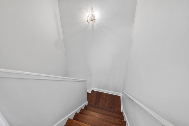 101 Starboard Lane, Shalimar, FL 32579