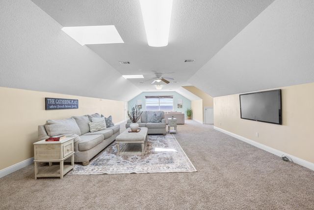 101 Starboard Lane, Shalimar, FL 32579