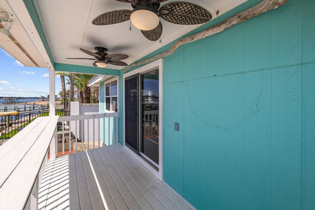 101 Starboard Lane, Shalimar, FL 32579