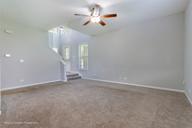 656 HAWLEY Drive, Oswego, IL 60543