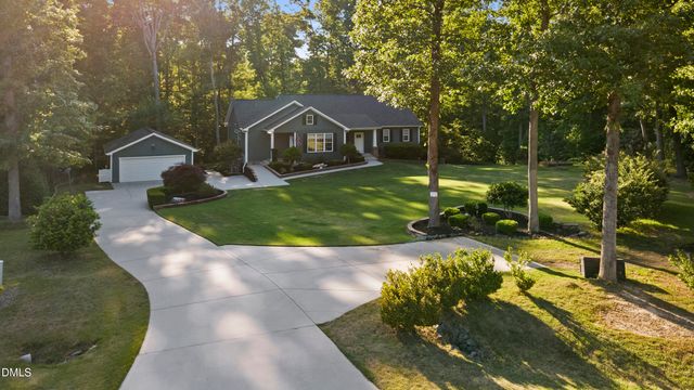 618 Prospectors Drive, Sanford, NC 27330