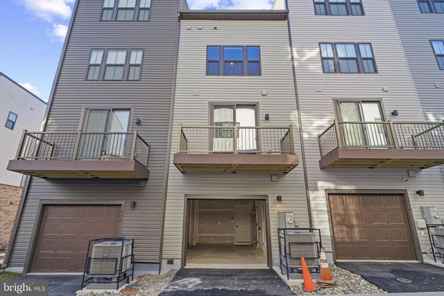 734 WATTS ST, Baltimore, MD 21217