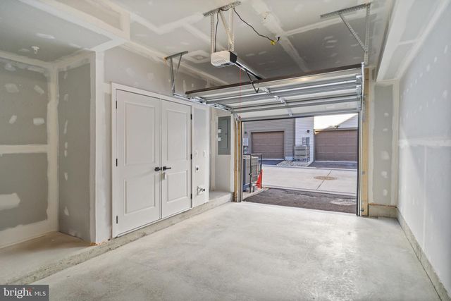 734 WATTS ST, Baltimore, MD 21217