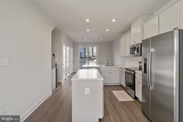 734 WATTS ST, Baltimore, MD 21217