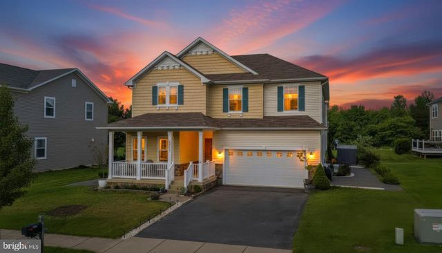 2222 KAY HILL DR, Waldorf, MD 20601