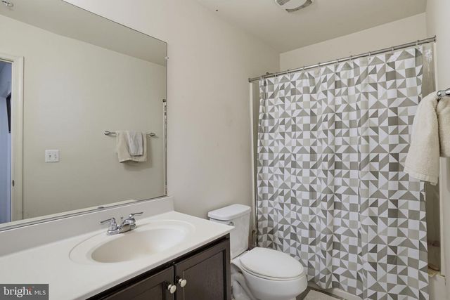 2222 KAY HILL DR, Waldorf, MD 20601