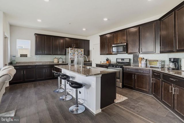 2222 KAY HILL DR, Waldorf, MD 20601