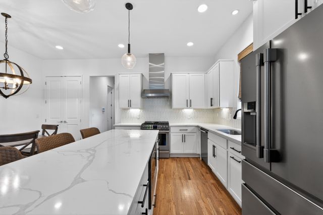 124B Fern Ave, Nashville, TN 37207