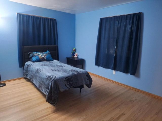 3330 S Hickory ROAD, New Berlin, WI 53151