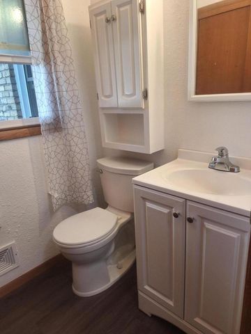 3330 S Hickory ROAD, New Berlin, WI 53151
