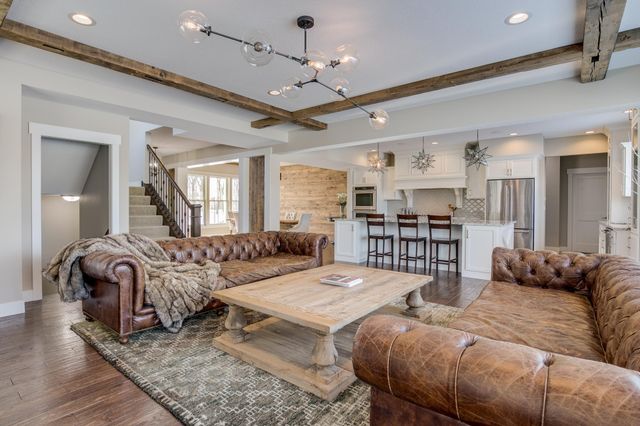 1424 Fairacre Lane SW, Willmar, MN 56201