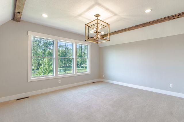 1424 Fairacre Lane SW, Willmar, MN 56201