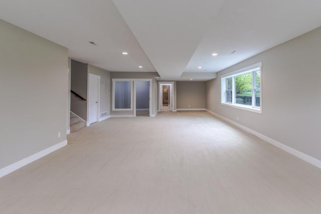 1424 Fairacre Lane SW, Willmar, MN 56201