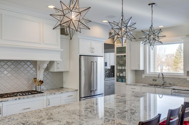 1424 Fairacre Lane SW, Willmar, MN 56201