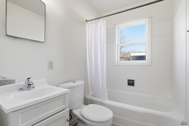 102 FAIRMONT BLVD, Rapid City, SD 57701