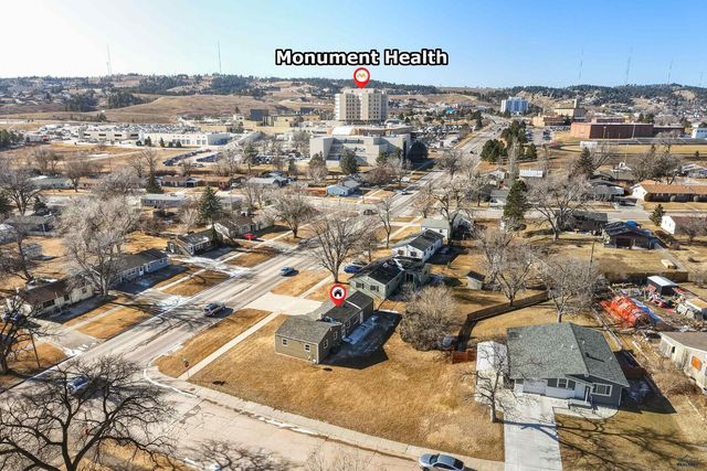 102 FAIRMONT BLVD, Rapid City, SD 57701