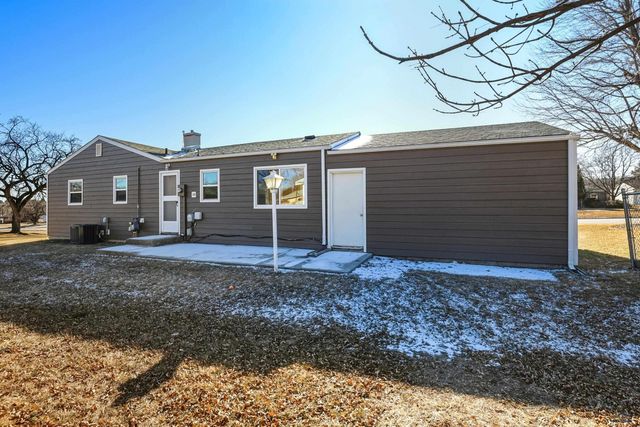 102 FAIRMONT BLVD, Rapid City, SD 57701