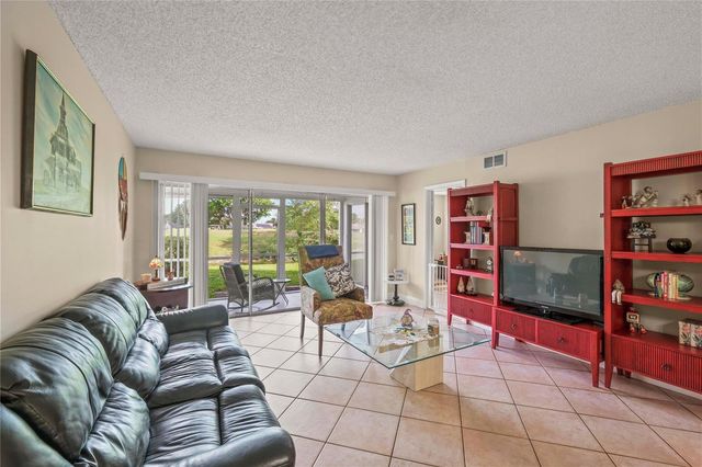 7410 Woodmont Terrace 109, Tamarac, FL 33321
