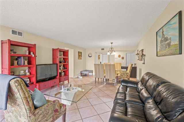 7410 Woodmont Terrace 109, Tamarac, FL 33321