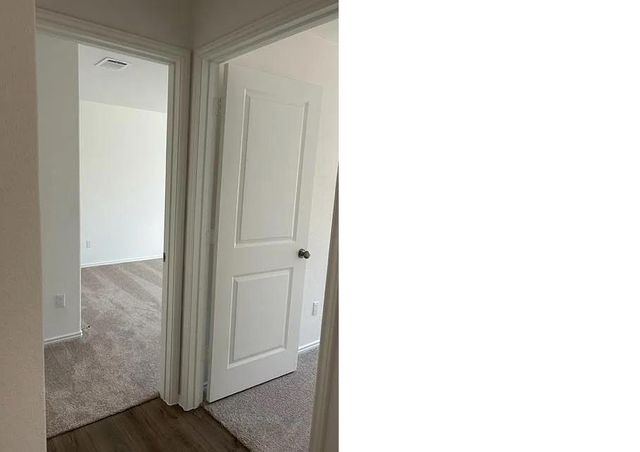 607 Water Way Ave, Hutto, TX 78634