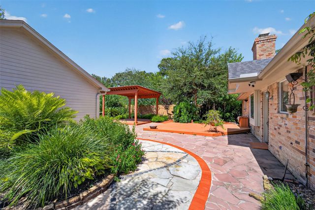 2003 Richvale Lane, Houston, TX 77062