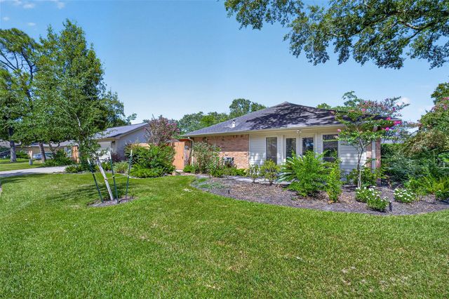2003 Richvale Lane, Houston, TX 77062