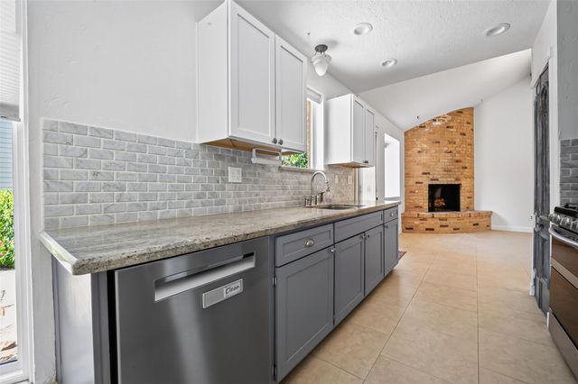 2003 Richvale Lane, Houston, TX 77062