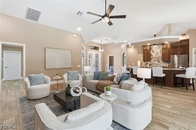 7407 Cobb RD, Bokeelia, FL 33922