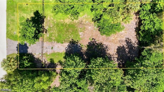 7407 Cobb RD, Bokeelia, FL 33922