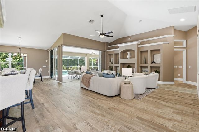 7407 Cobb RD, Bokeelia, FL 33922