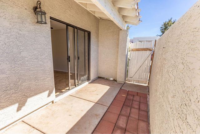 850 S River Drive 1050, Tempe, AZ 85281