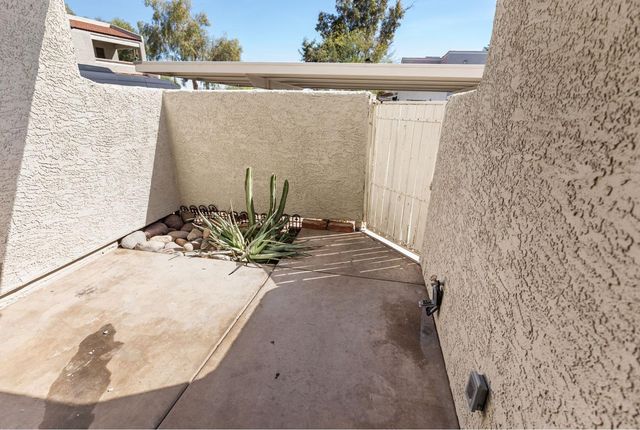 850 S River Drive 1050, Tempe, AZ 85281