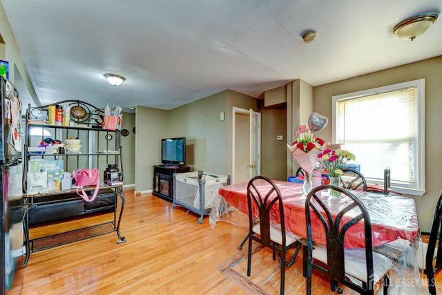 27 newell Avenue, New Brunswick, NJ 08901