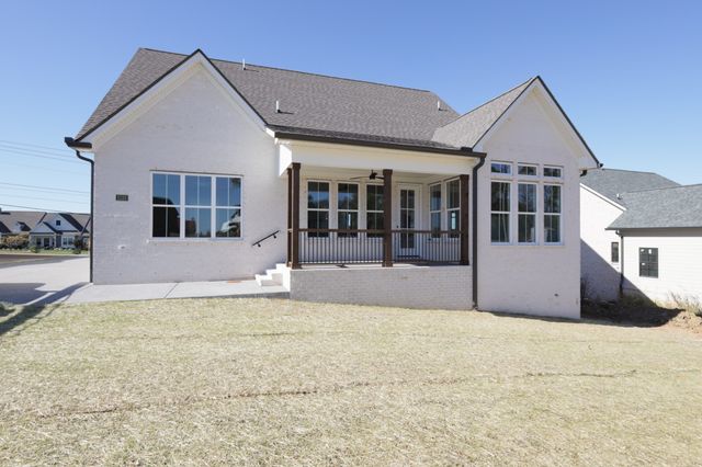 1123 Joe Martin Ln, Lebanon, TN 37087