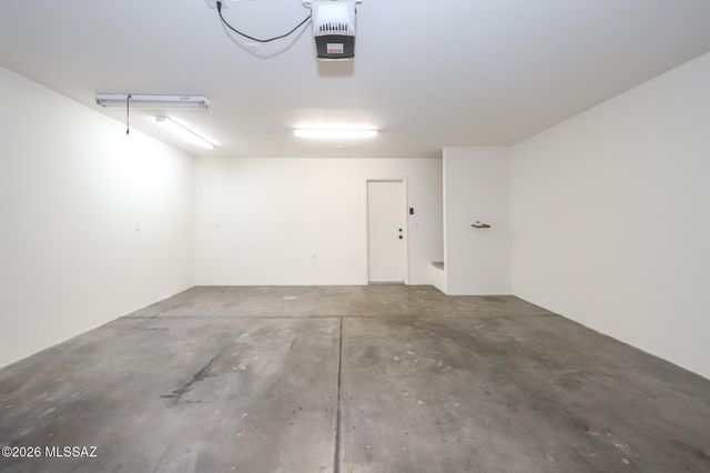 2416 W Chris Oliver Way, Tucson, AZ 85705