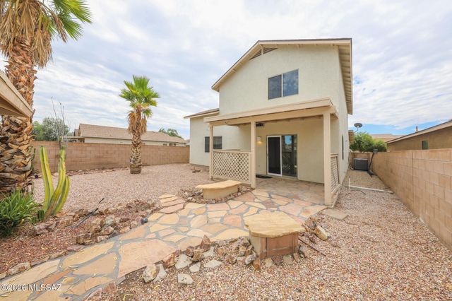 2416 W Chris Oliver Way, Tucson, AZ 85705